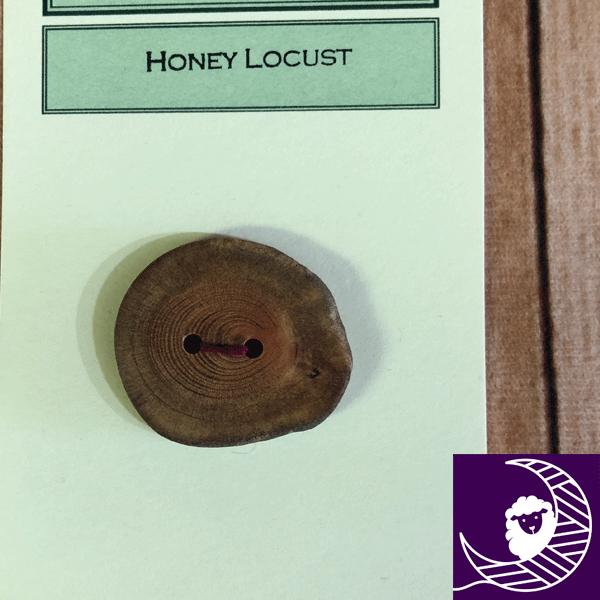 Favour Valley Buttons Large