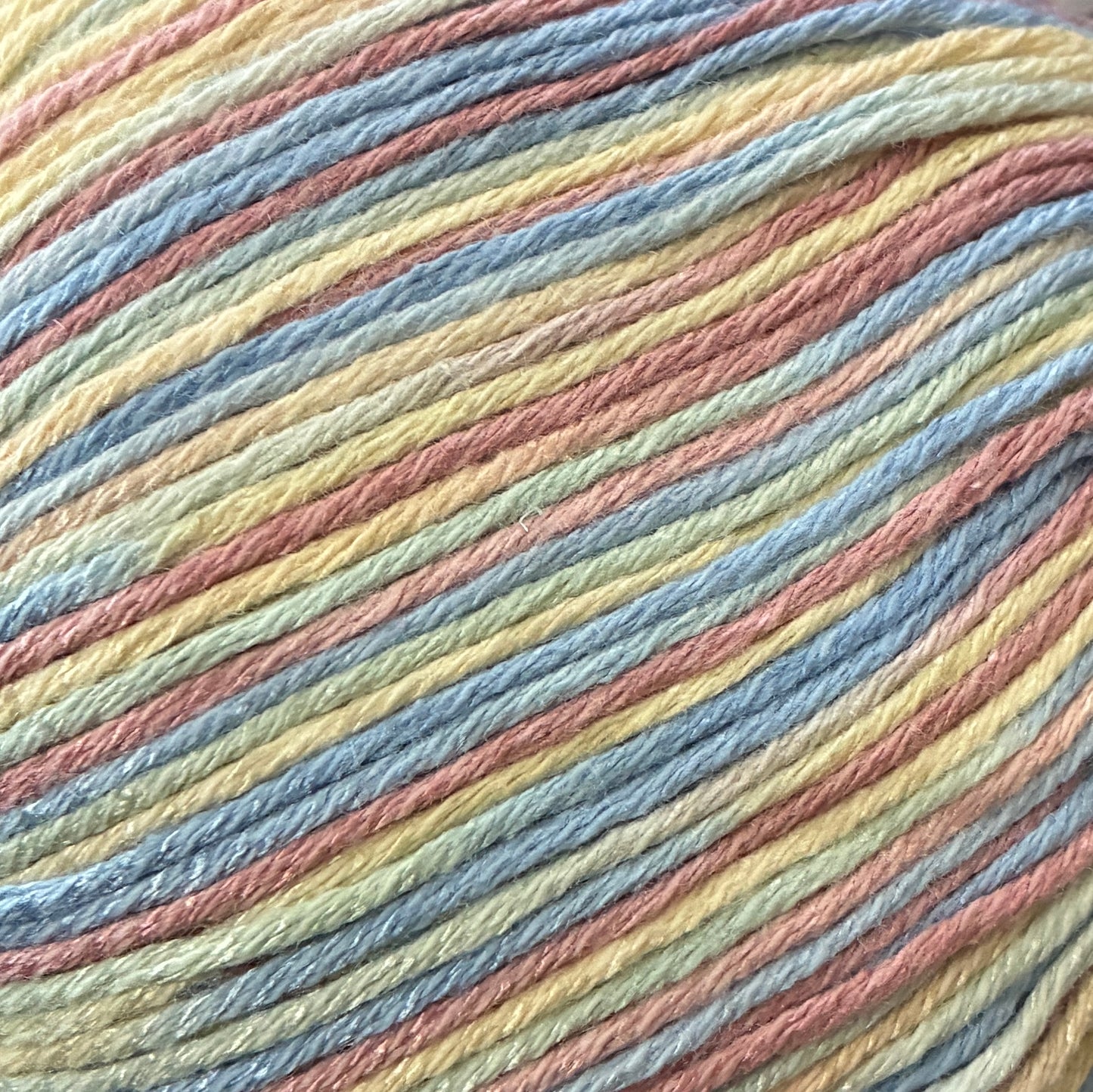 Universal Yarn Bamboo Pop