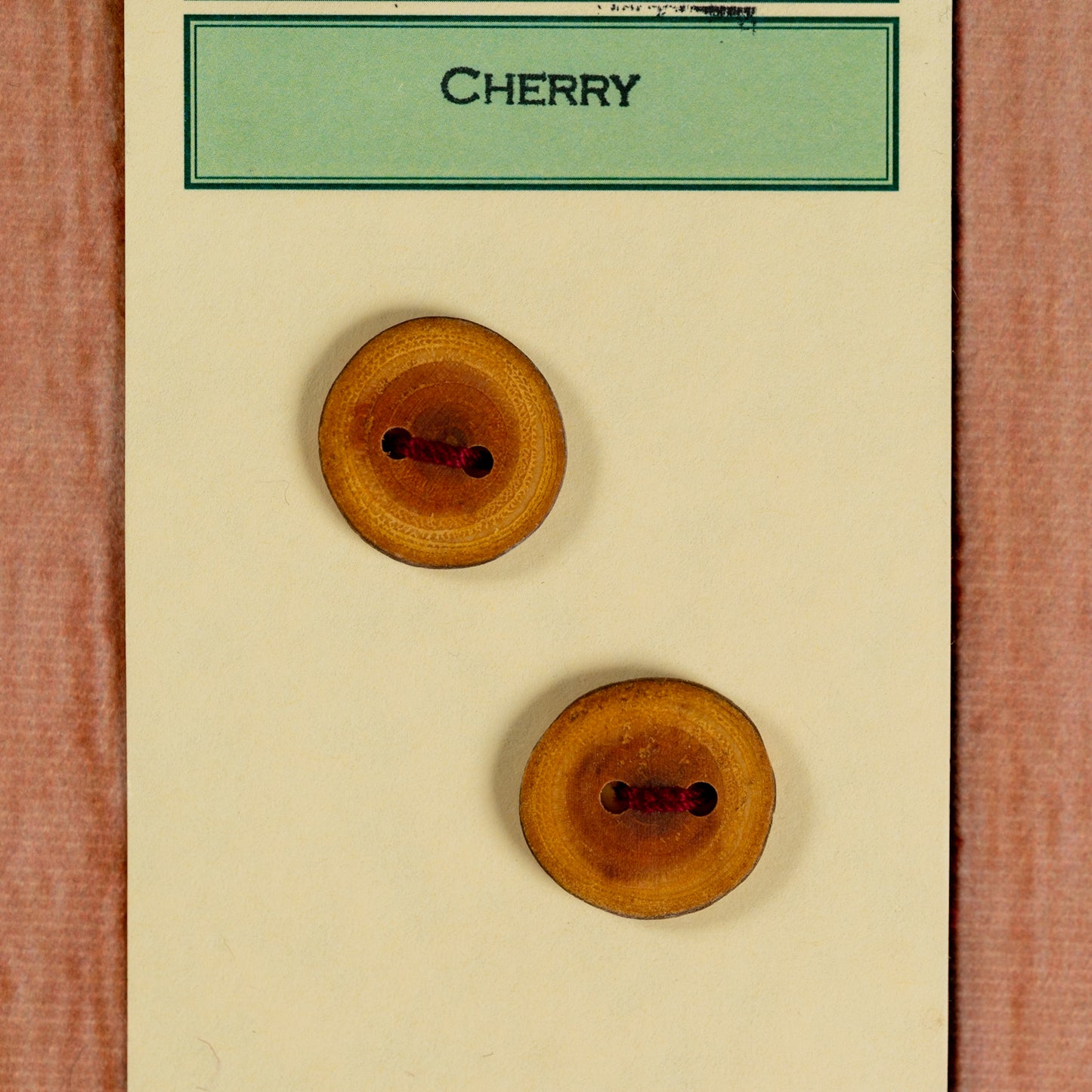 Favour Valley Buttons Medium