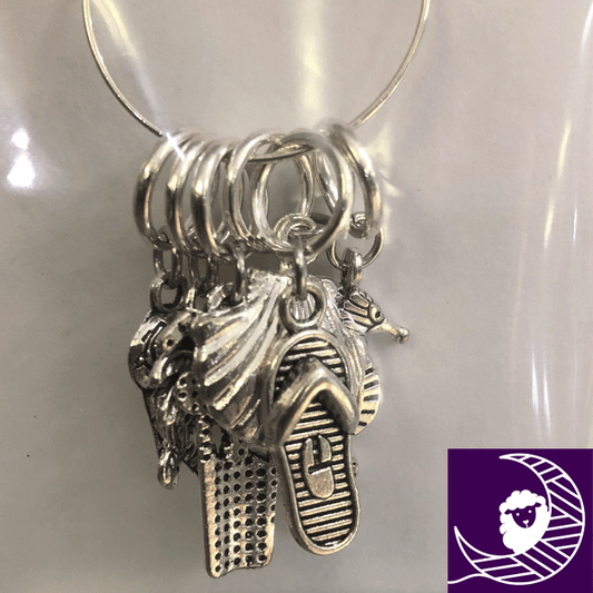 Pretty Warm Stitch Markers With Tins