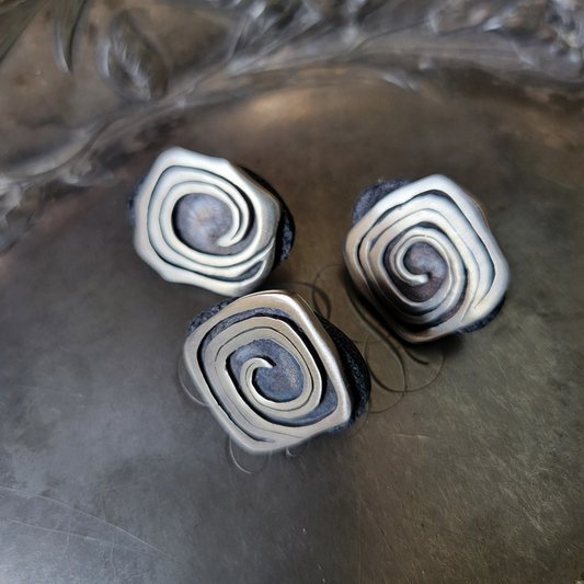 JUL Stud Buttons