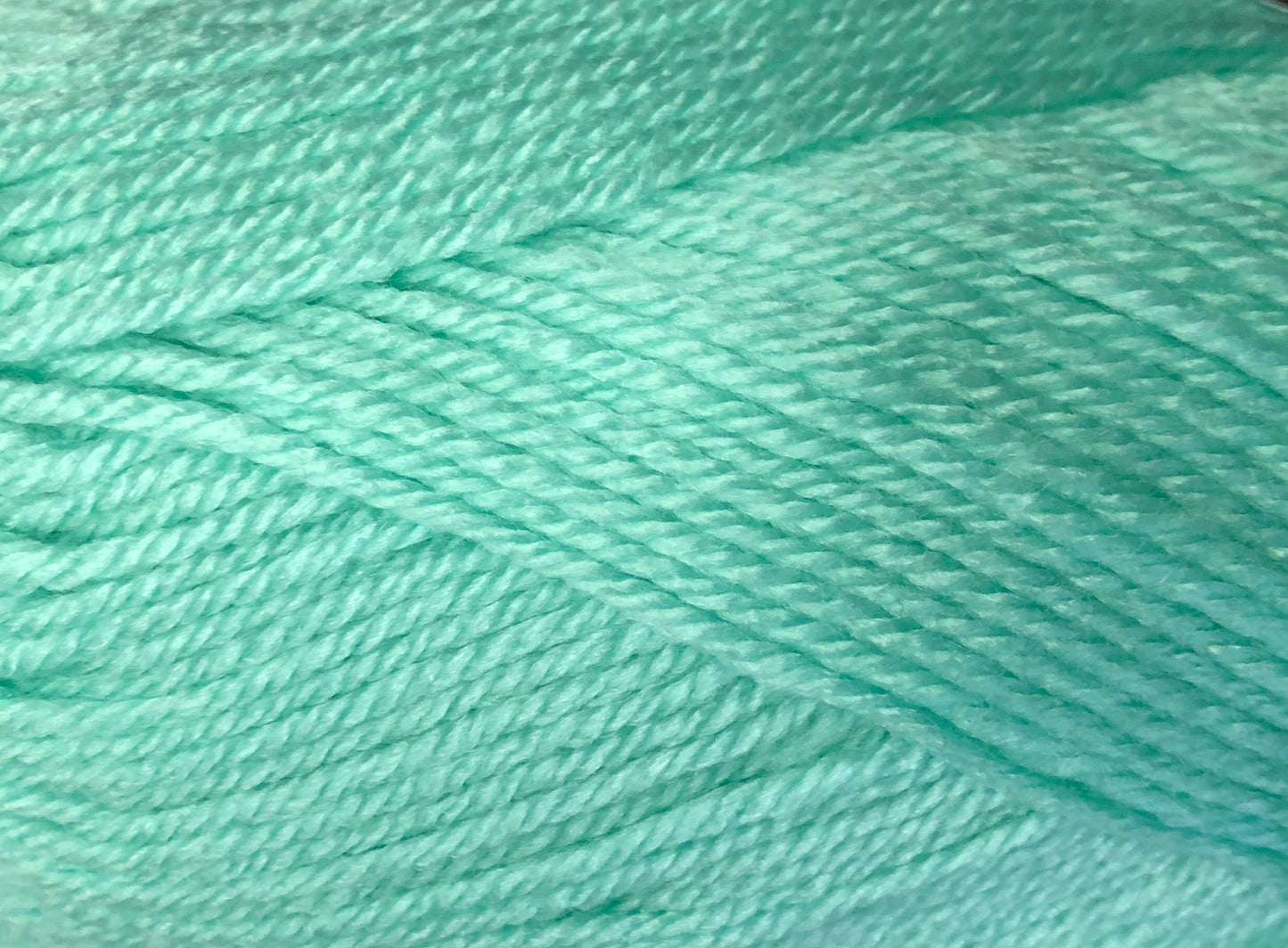 Universal Yarn Uptown DK