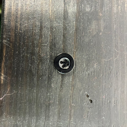 Solid 4-hole Round Buttons