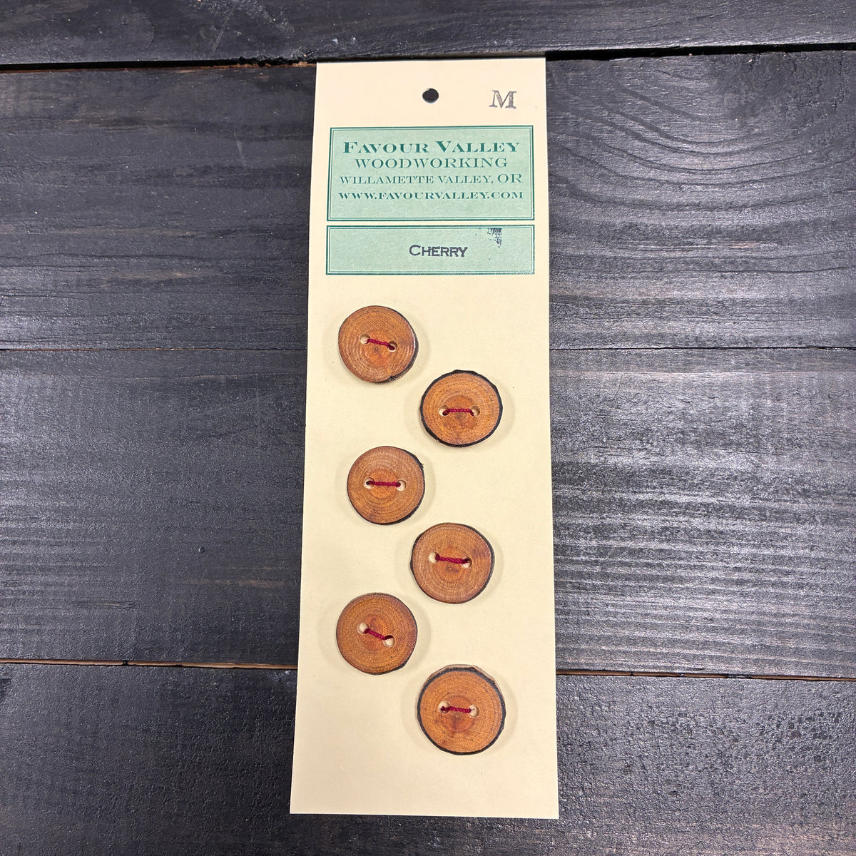 Buttons Favour Valley M
