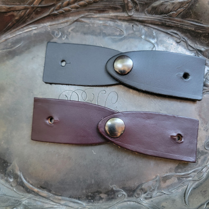 JUL Stud Button Latch