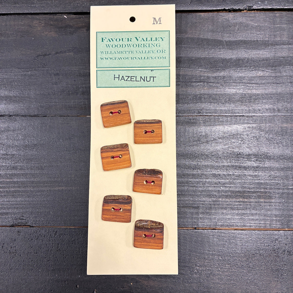 Buttons Favour Valley M