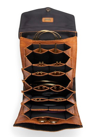 Muud Betina Needle Case